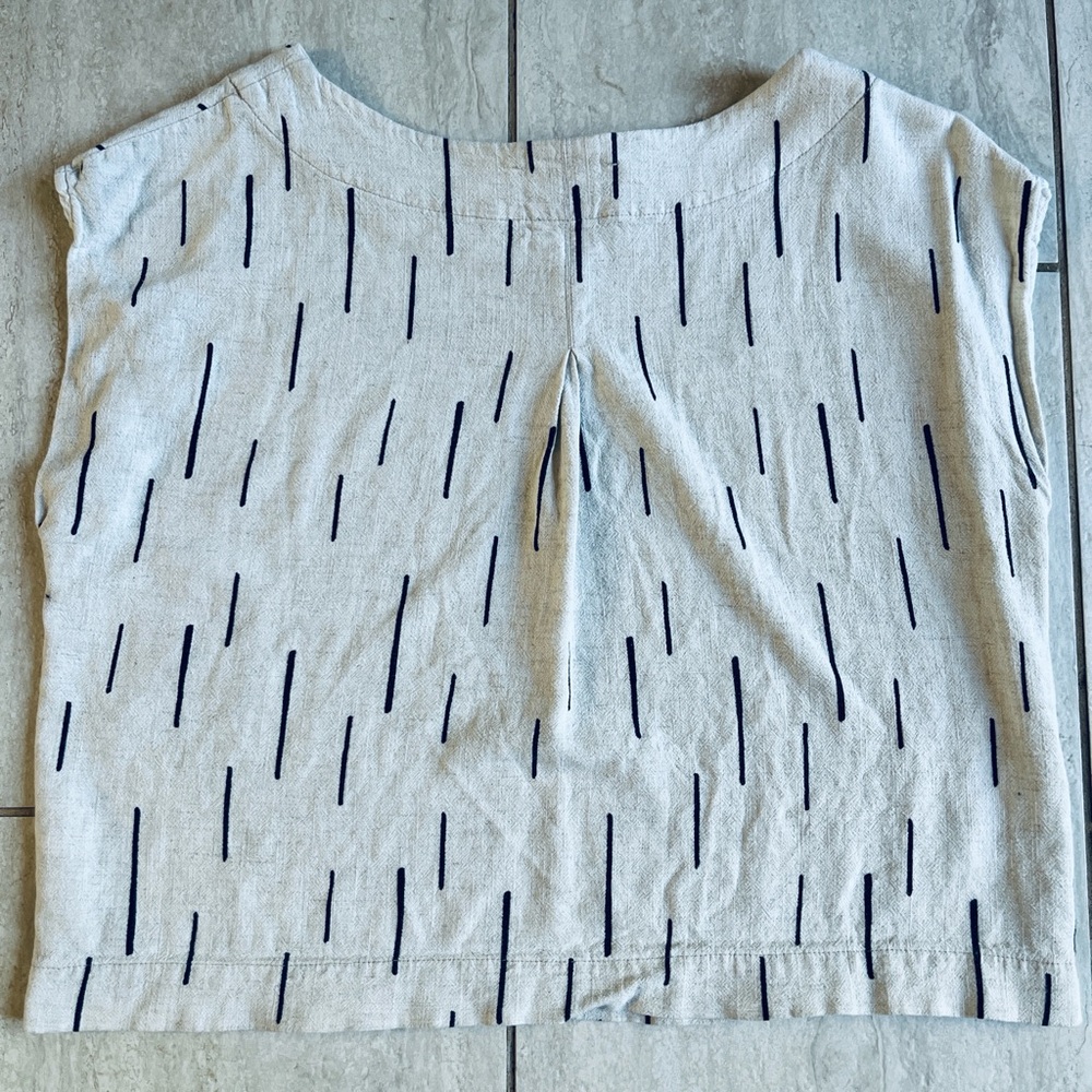 Azoe Cream and Black Women's Linen Blend Boxy Top - Picture 4 of 6